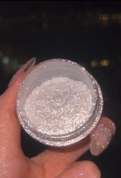Poudre à paillettes pour le corps - Ajoutez une touche d'éclat à votre quotidien !