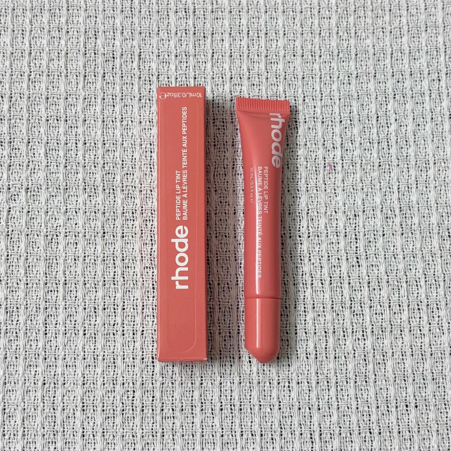 SkinCare hydratante et vivifiante - Lipstick aux peptides