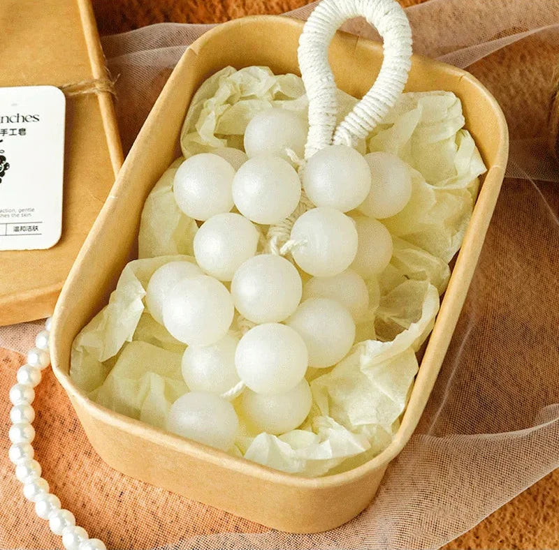 Savon fait à la main en forme de raisin pour le visage et le corps - Bouquets de raisin tissés à la main